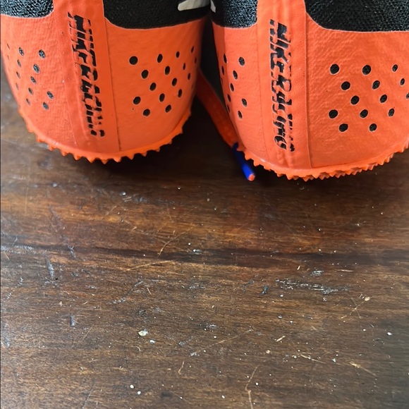 Nike kids Orange and Black Sneakers with Breathable Mesh Sz6 - Picture 8 of 9